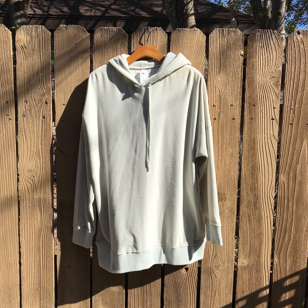 La Hearts Mint Pullover Hoodie